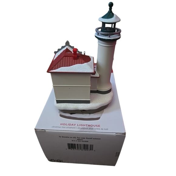 Hallmark Keepsake 2023 Holiday Lighthouse 12th in Series MAGIC LIGHT NEW in Box - Picture 4 of 4